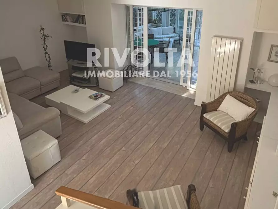 Immagine 24 di Villetta a schiera in vendita  in Viale Nettuno a Fiumicino