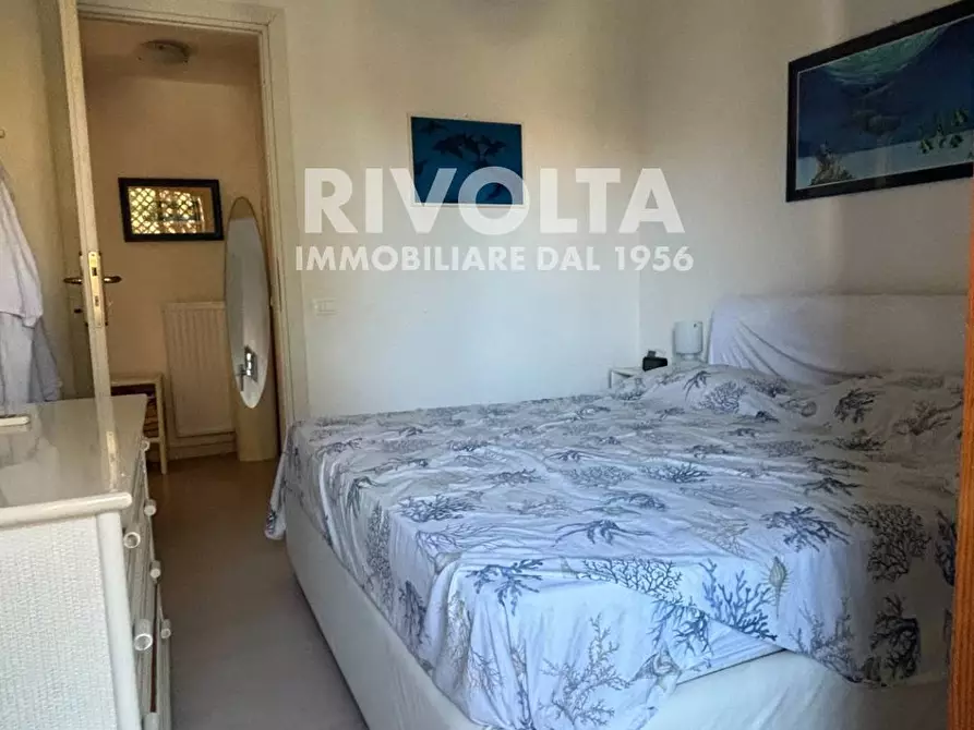 Immagine 28 di Villetta a schiera in vendita  in Viale Nettuno a Fiumicino