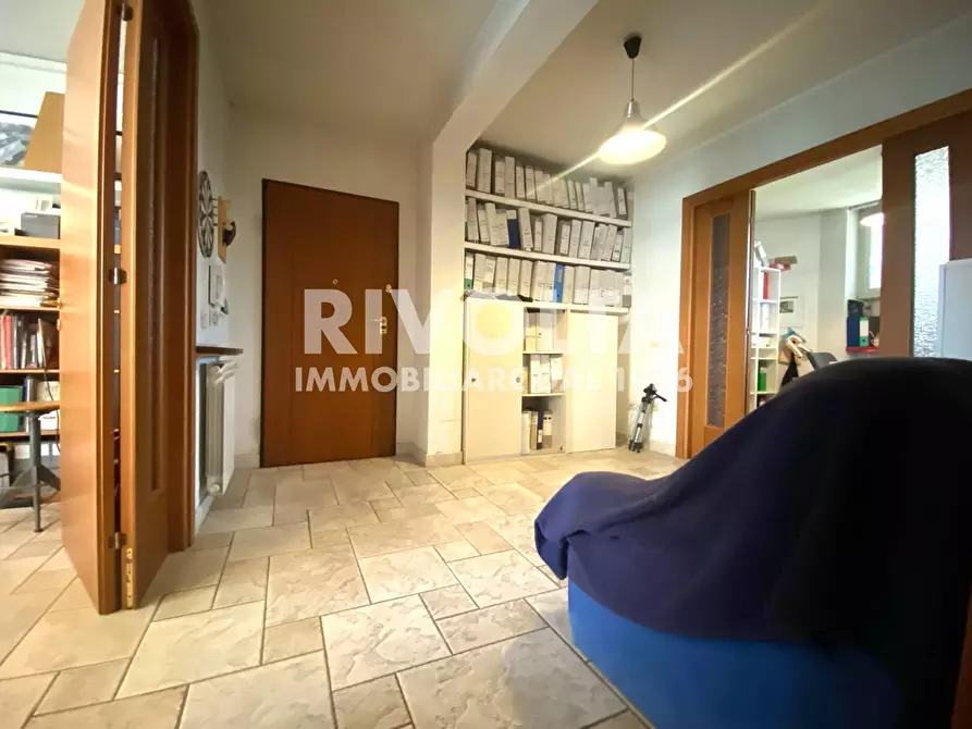 Immagine 8 di Appartamento in vendita  in Via Del Ponte Di Castel Giubileo a Roma
