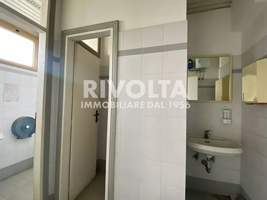 Immagine 21 di Capannone industriale in vendita  in Via dei Piani di Monte Savello a Albano Laziale