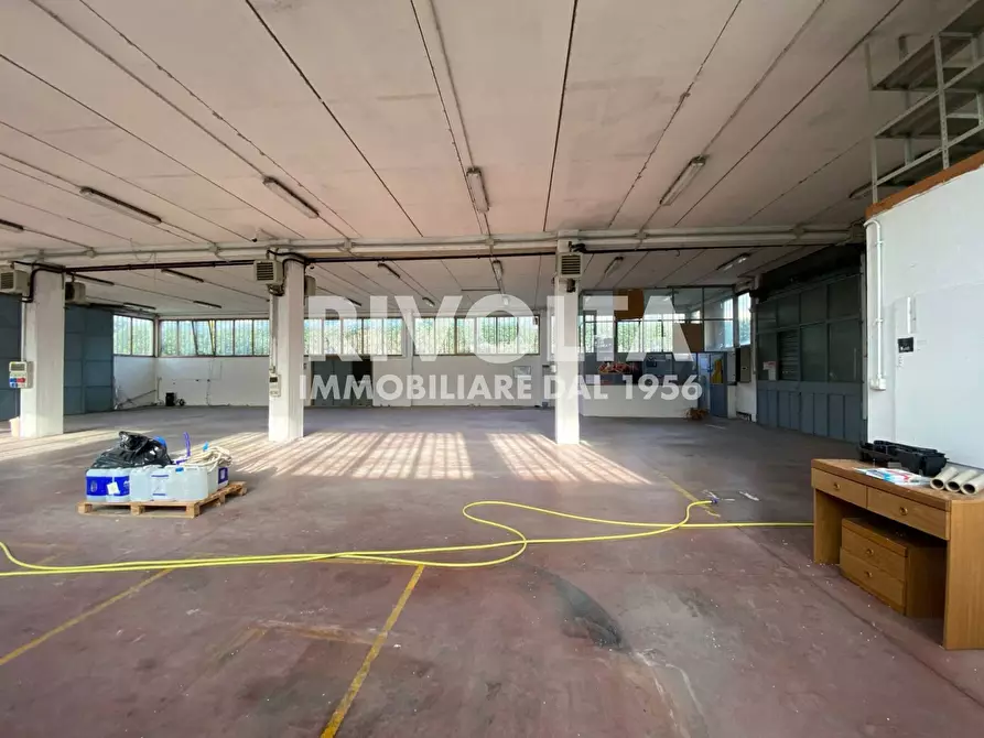 Immagine 25 di Capannone industriale in vendita  in Via dei Piani di Monte Savello a Albano Laziale
