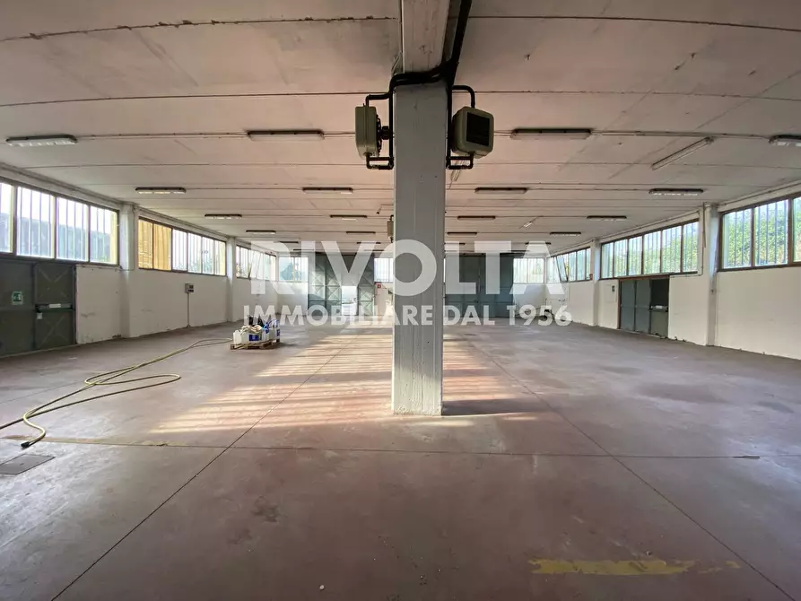 Immagine 30 di Capannone industriale in vendita  in Via dei Piani di Monte Savello a Albano Laziale