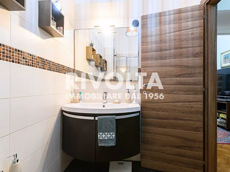 Immagine 25 di Appartamento in vendita  in via Giolitti a Roma