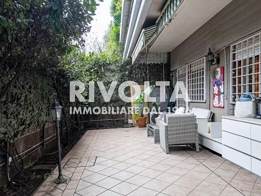 Immagine 1 di Appartamento in vendita  in Largo Temistocle Solera a Roma