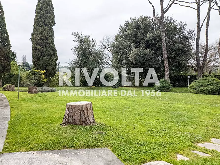 Immagine 17 di Appartamento in vendita  in Largo Temistocle Solera a Roma