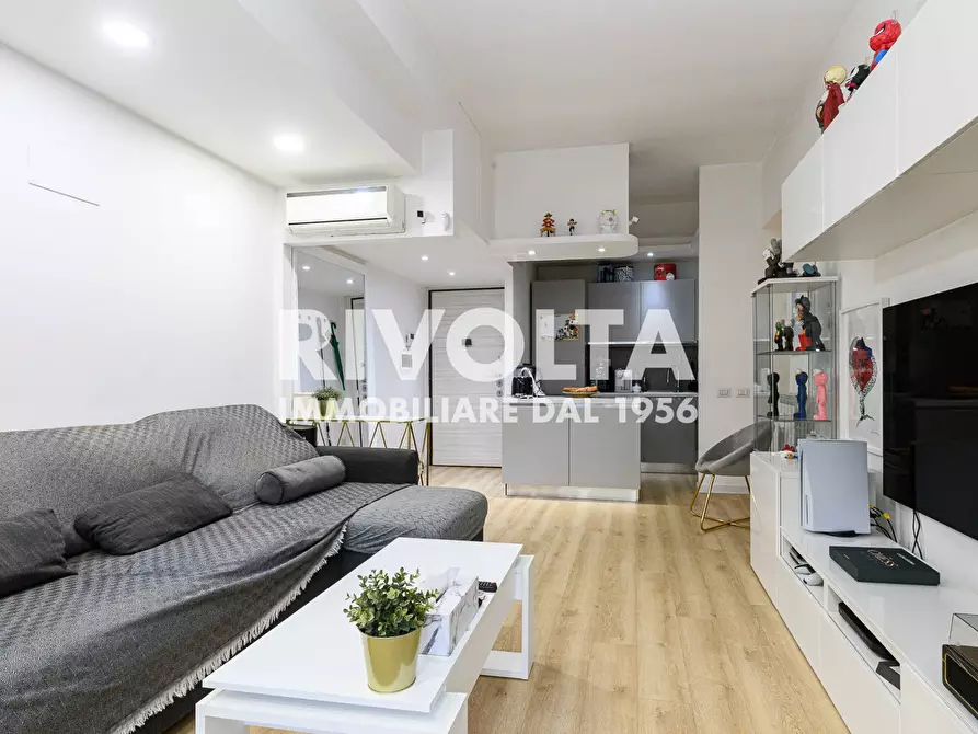 Immagine 25 di Appartamento in vendita  in Largo Temistocle Solera a Roma