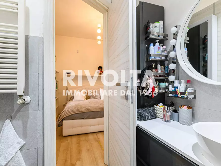 Immagine 47 di Appartamento in vendita  in Largo Temistocle Solera a Roma