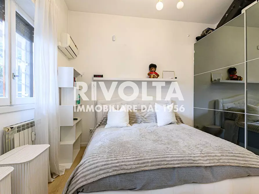 Immagine 48 di Appartamento in vendita  in Largo Temistocle Solera a Roma