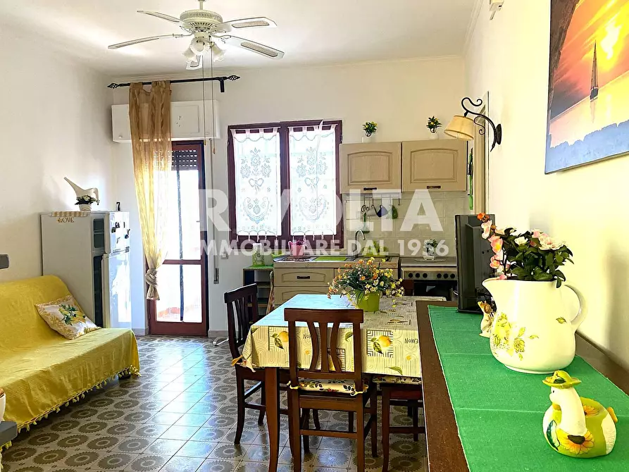 Immagine 5 di Attico in vendita  in Viale Ametista a Anzio