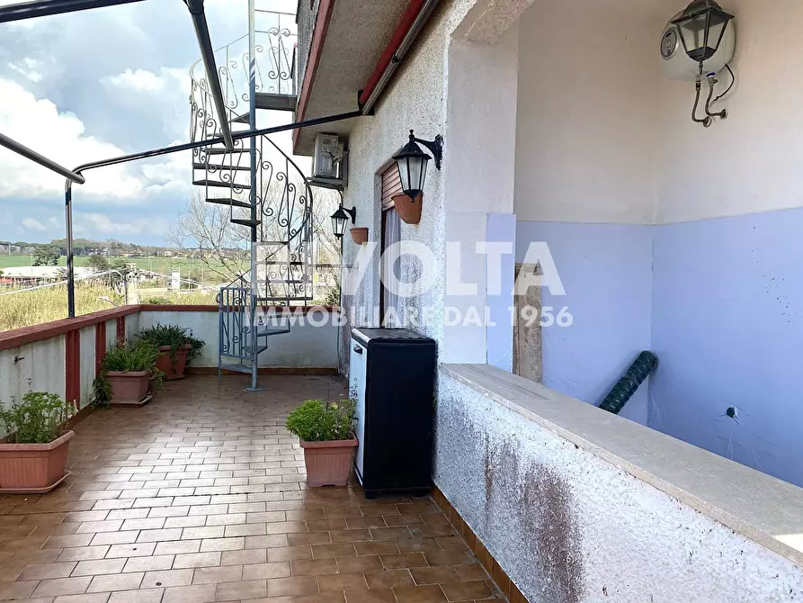 Immagine 20 di Attico in vendita  in Viale Ametista a Anzio