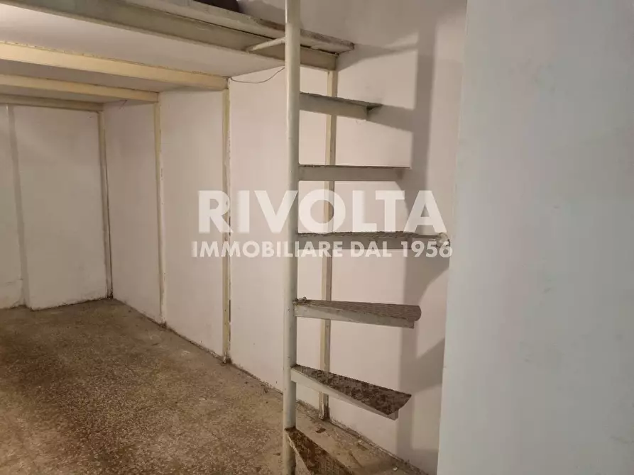 Immagine 11 di Box auto in vendita  in Via Conca D'oro a Roma