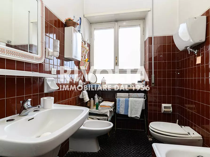 Immagine 30 di Appartamento in vendita  in Via Volterra a Roma