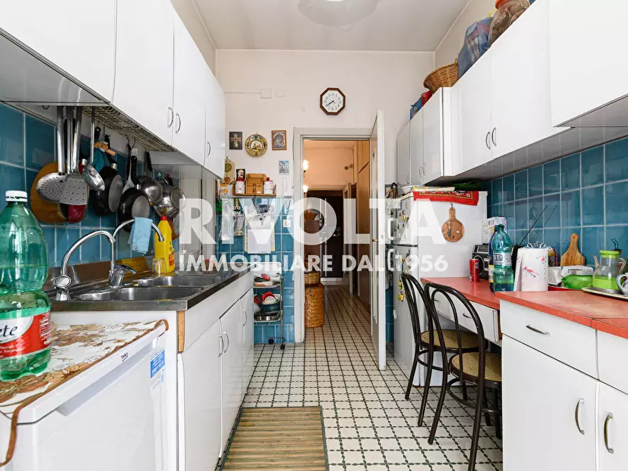 Immagine 27 di Appartamento in vendita  in Via Volterra a Roma