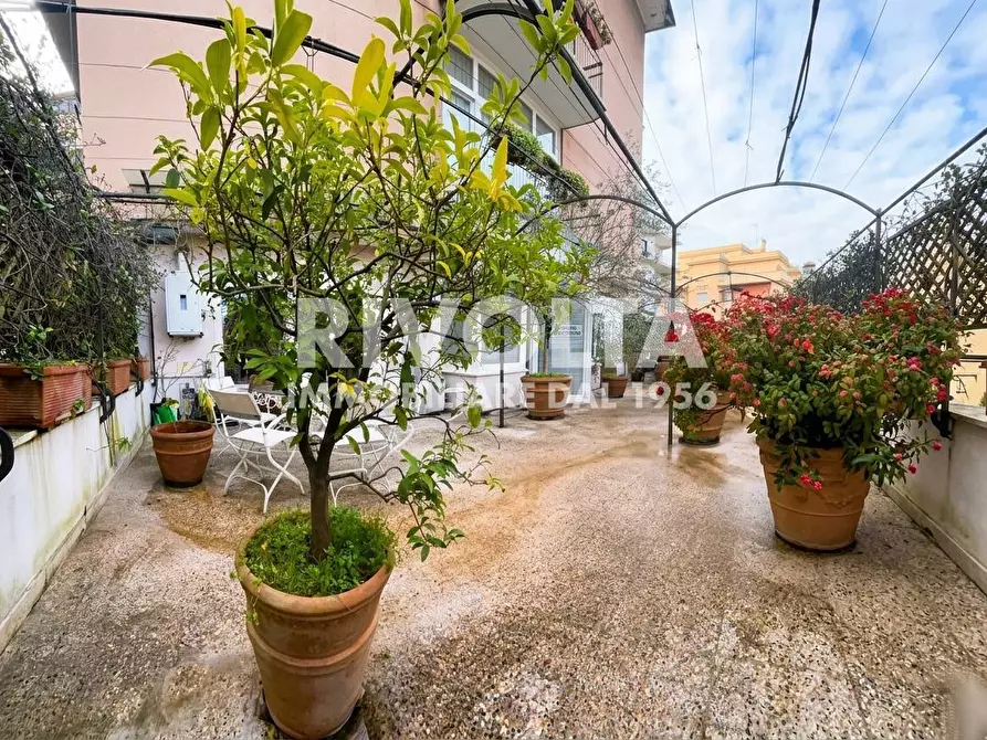 Immagine 2 di Appartamento in affitto  in Via Valdagno a Roma