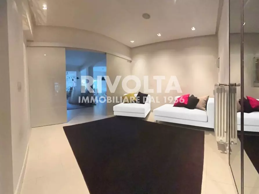 Immagine 11 di Appartamento in affitto  in Via Valdagno a Roma