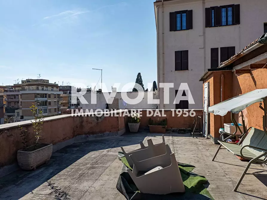 Immagine 4 di Appartamento in vendita  in Via Casilina a Roma