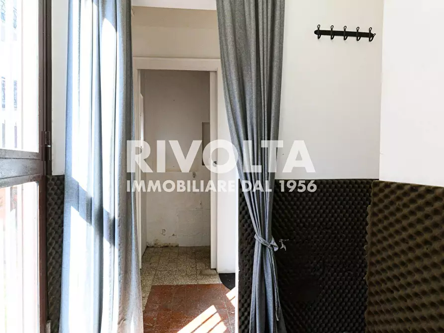 Immagine 10 di Appartamento in vendita  in Via Casilina a Roma