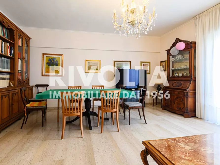 Immagine 7 di Appartamento in vendita  in Via Del Fornetto a Roma