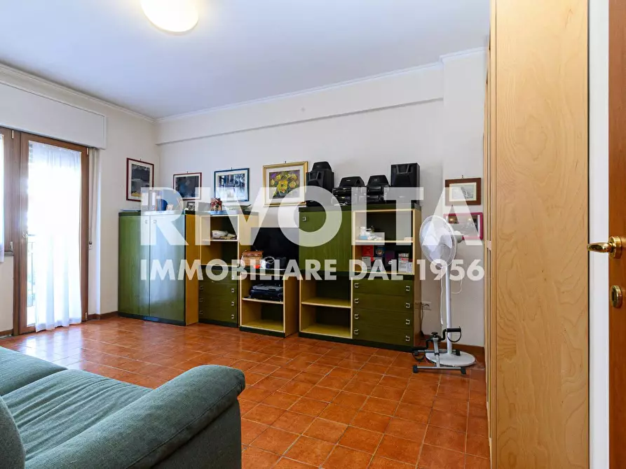 Immagine 26 di Appartamento in vendita  in Via Del Fornetto a Roma