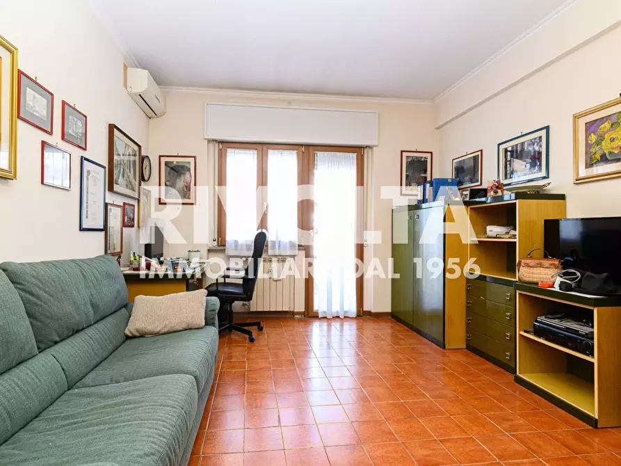 Immagine 27 di Appartamento in vendita  in Via Del Fornetto a Roma