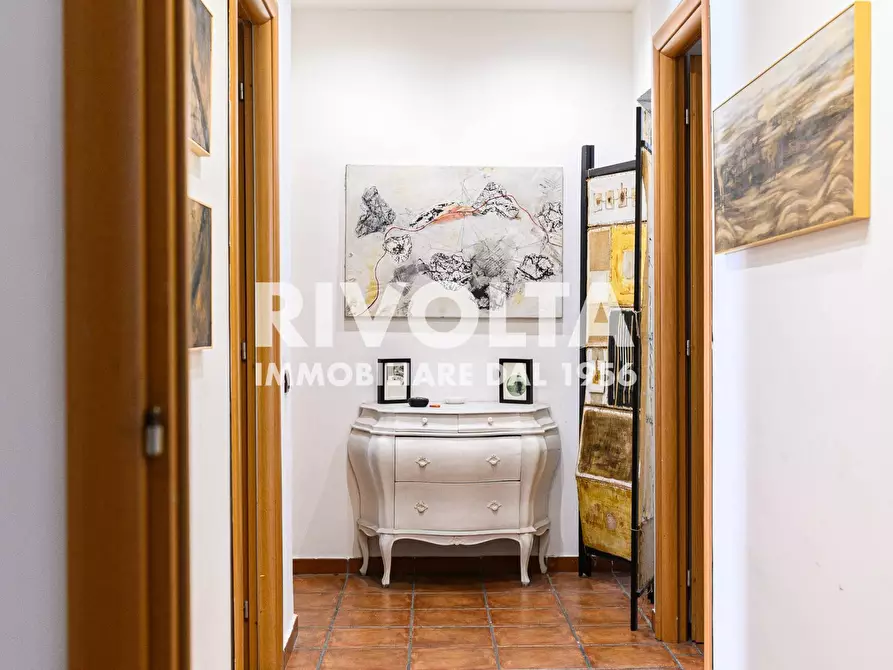 Immagine 34 di Appartamento in vendita  in Via Cupra a Roma