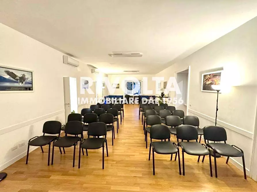 Immagine 2 di Ufficio in affitto  in Via Pavia a Roma