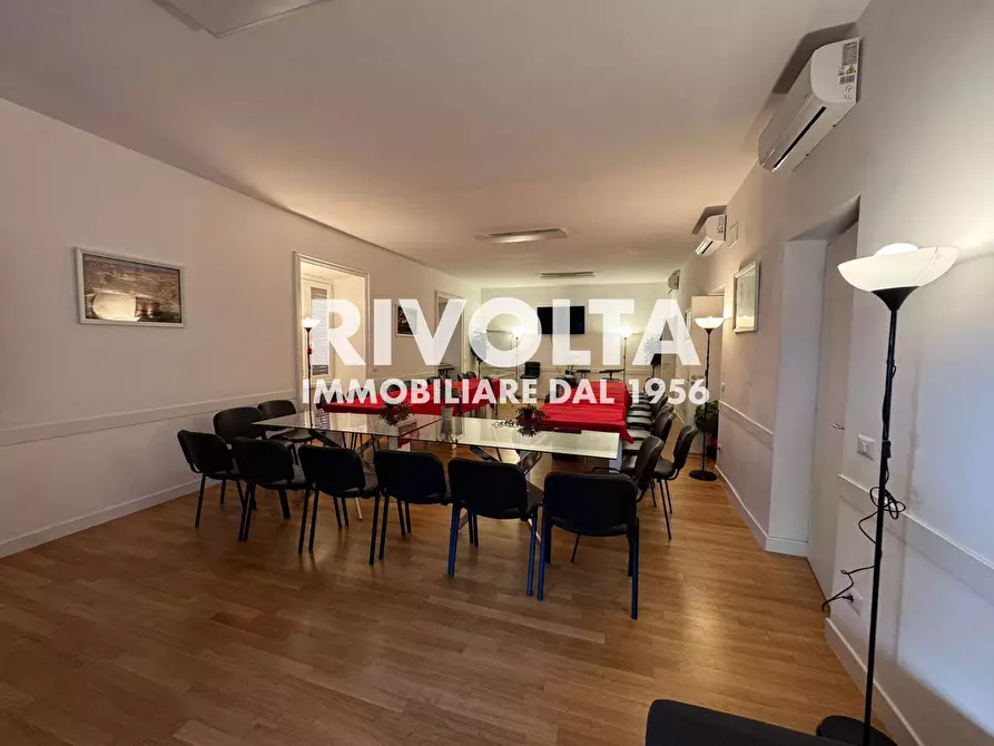 Immagine 11 di Ufficio in affitto  in Via Pavia a Roma