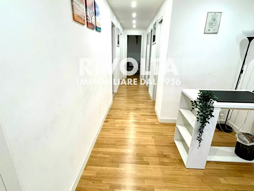 Immagine 13 di Ufficio in affitto  in Via Pavia a Roma