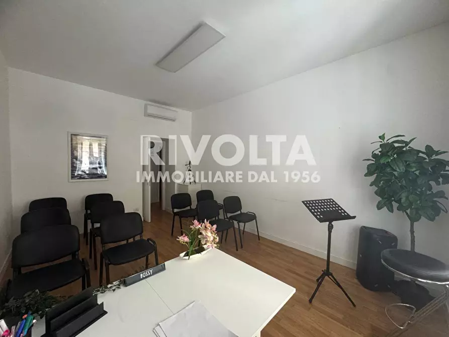 Immagine 40 di Ufficio in affitto  in Via Pavia a Roma