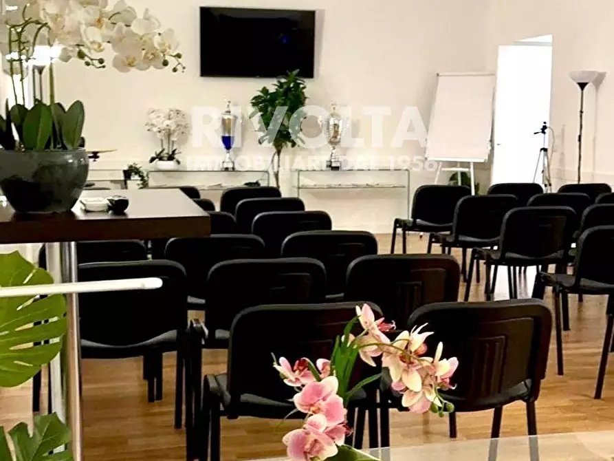 Immagine 43 di Ufficio in affitto  in Via Pavia a Roma
