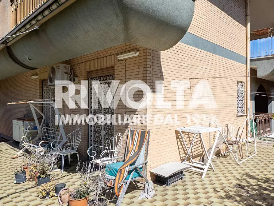 Immagine 6 di Villa in vendita  in Via Rocca Imperiale a Roma