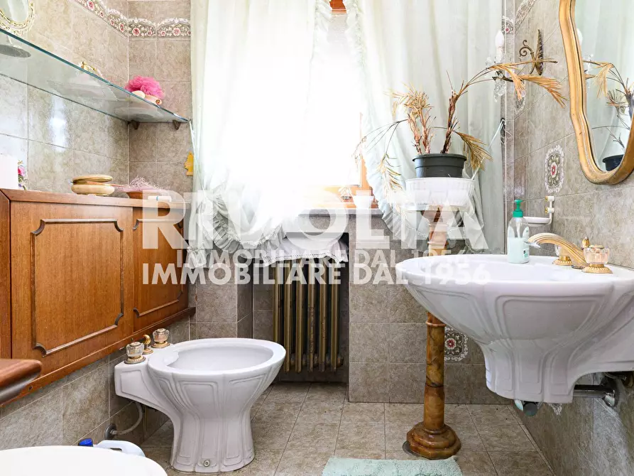 Immagine 39 di Villa in vendita  in Via Rocca Imperiale a Roma