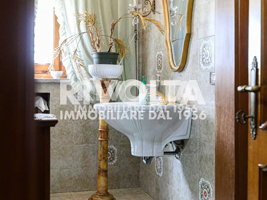 Immagine 40 di Villa in vendita  in Via Rocca Imperiale a Roma