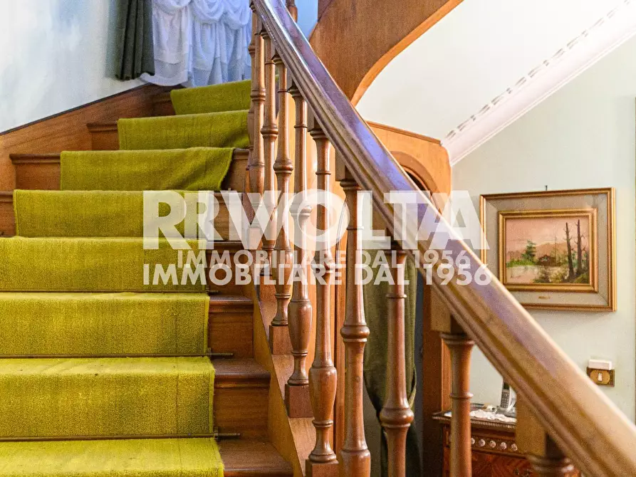 Immagine 42 di Villa in vendita  in Via Rocca Imperiale a Roma