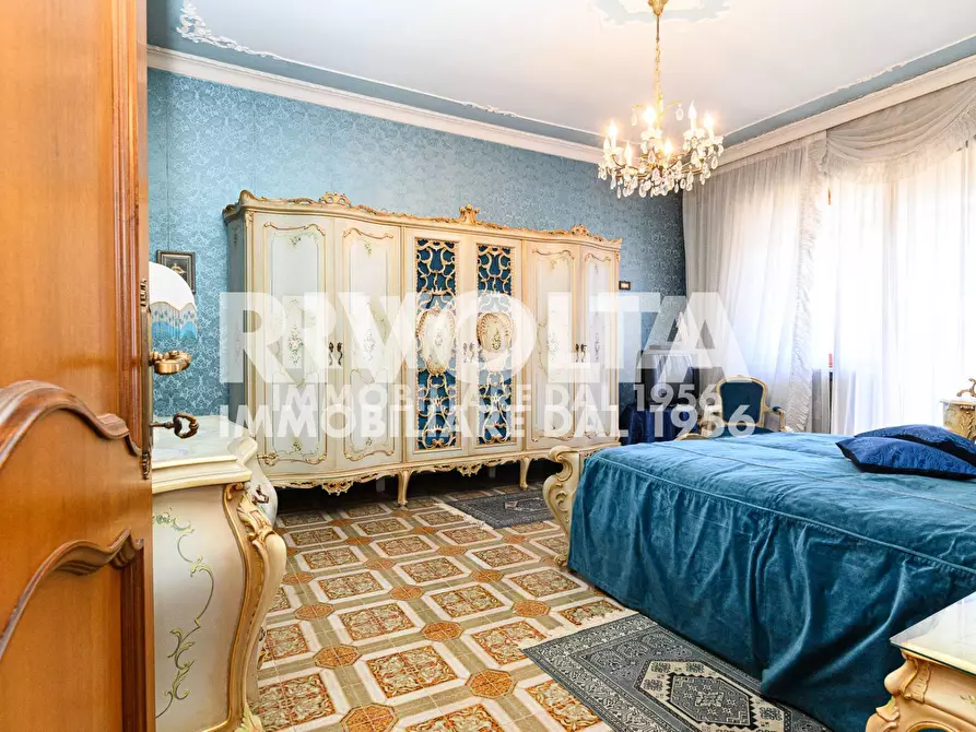 Immagine 47 di Villa in vendita  in Via Rocca Imperiale a Roma