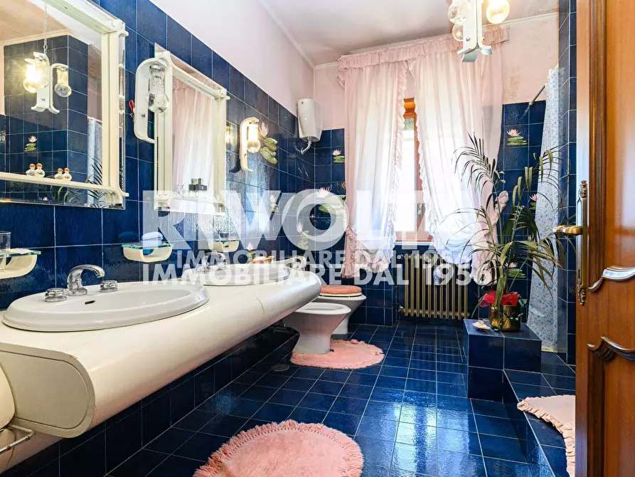 Immagine 52 di Villa in vendita  in Via Rocca Imperiale a Roma