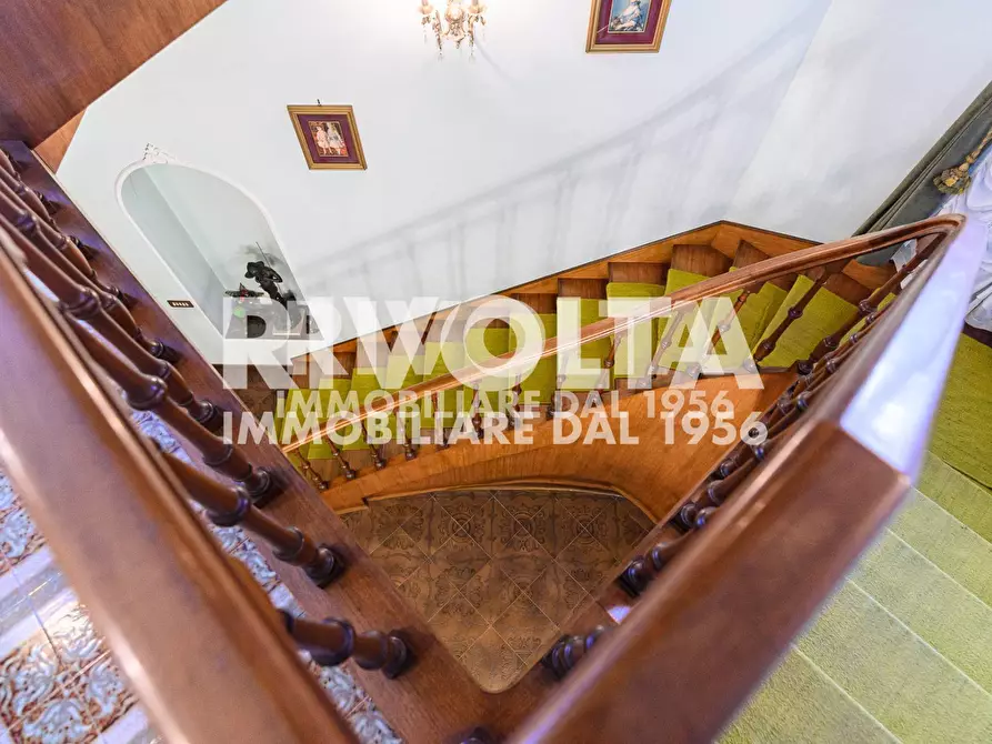 Immagine 63 di Villa in vendita  in Via Rocca Imperiale a Roma