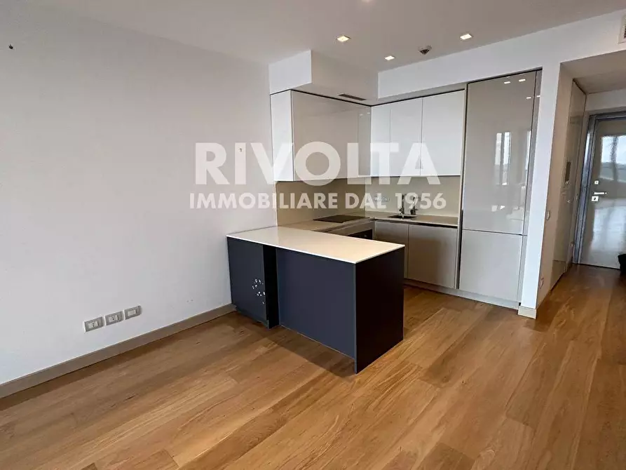 Immagine 26 di Appartamento in vendita  in Viale Giorgio Ribotta a Roma