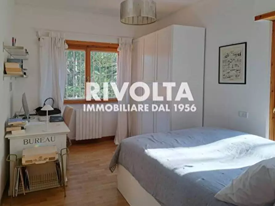 Immagine 28 di Appartamento in vendita  in Viale Cortina D'ampezzo a Roma