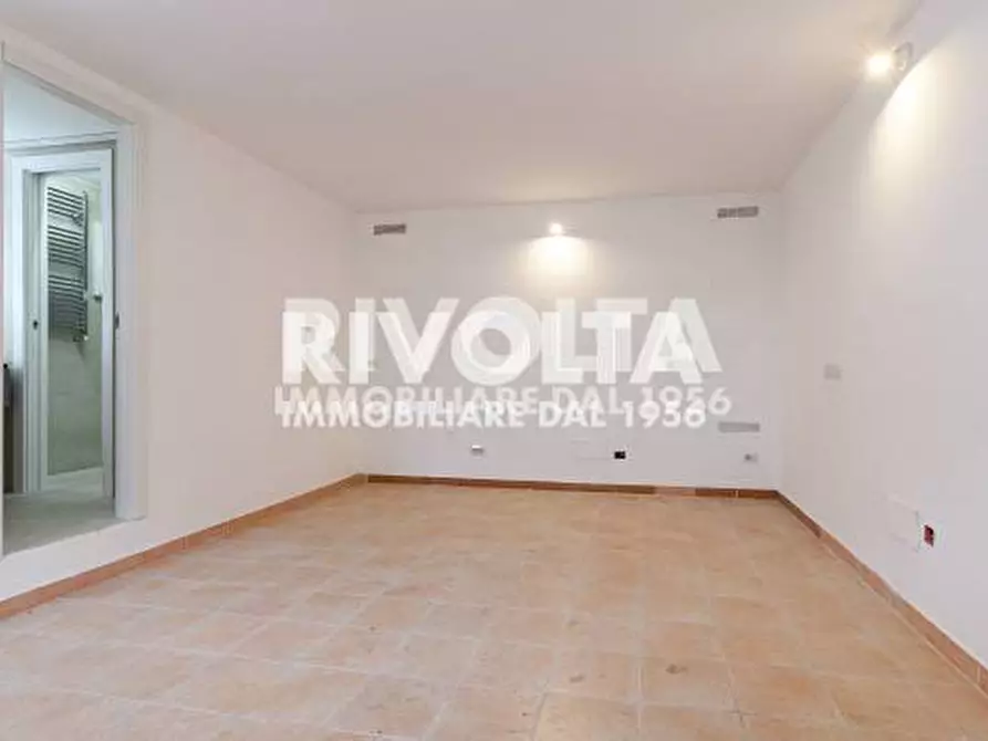 Immagine 14 di Appartamento in vendita  in Via Degli Affaitati a Roma