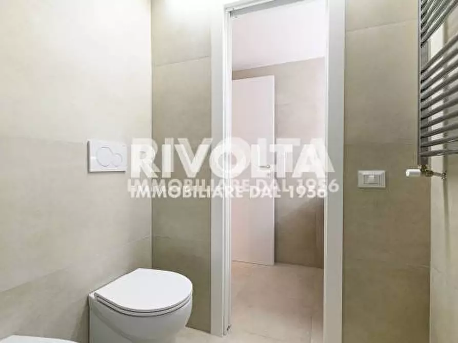 Immagine 20 di Appartamento in vendita  in Via Degli Affaitati a Roma