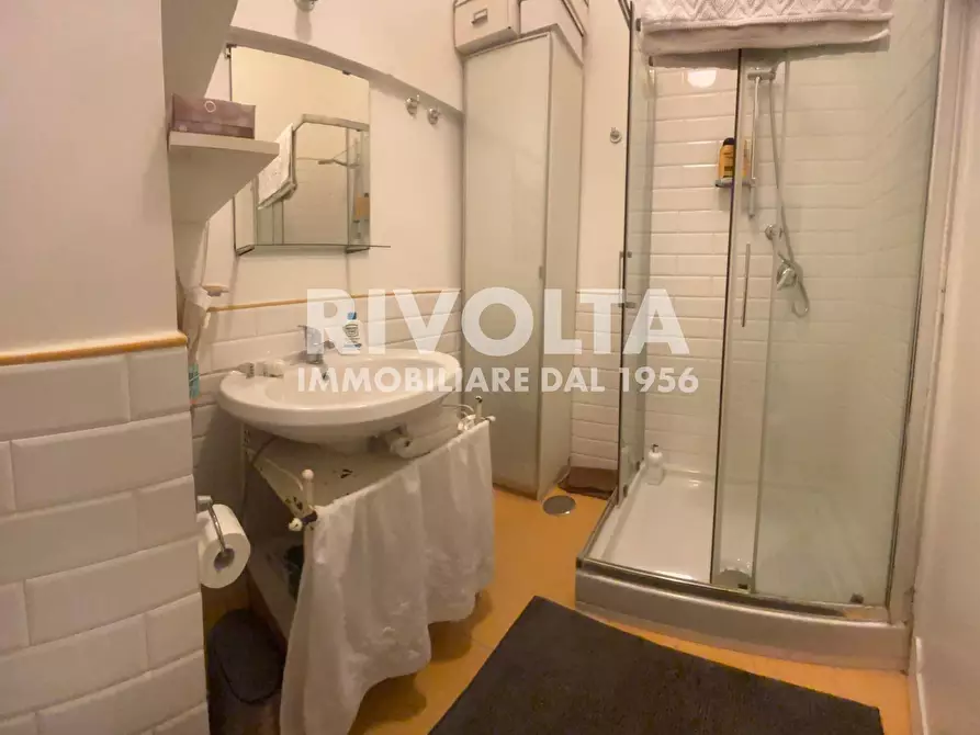 Immagine 13 di Appartamento in affitto  in Via Bevagna a Roma