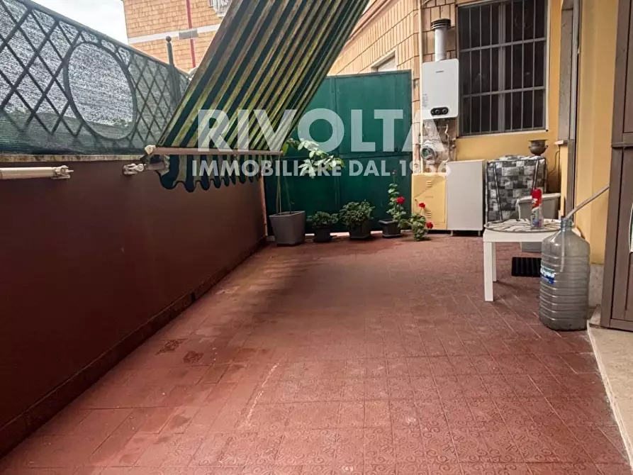 Immagine 15 di Appartamento in affitto  in Via Bevagna a Roma