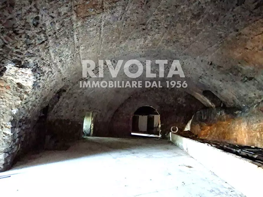 Immagine 5 di Locale commerciale in vendita  in Via dei Cannoni a Monte Argentario