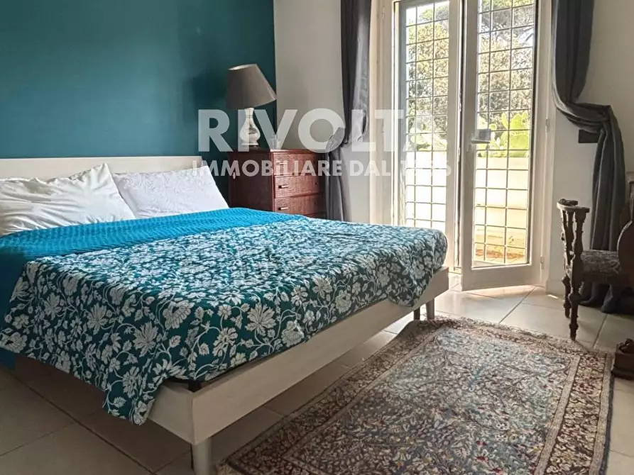 Immagine 16 di Villa in vendita  in Via Portovenere a Fiumicino