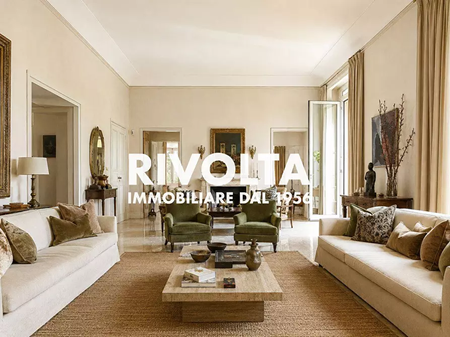 Immagine 1 di Appartamento in vendita  in Via Barnaba Oriani a Roma