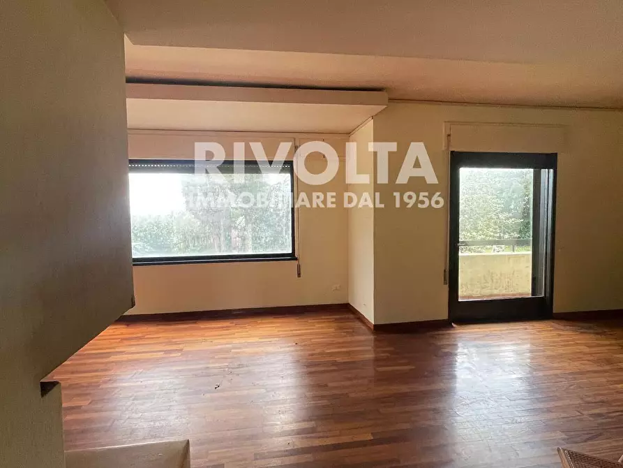 Immagine 13 di Villa in vendita  in strada signorino a Viterbo