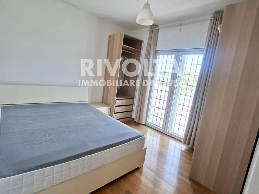 Immagine 9 di Villa in vendita  in Viale Viareggio a Fiumicino