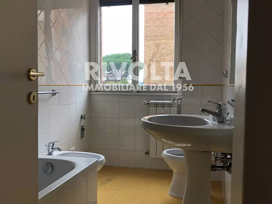 Immagine 12 di Appartamento in affitto  in Via Fleming a Roma