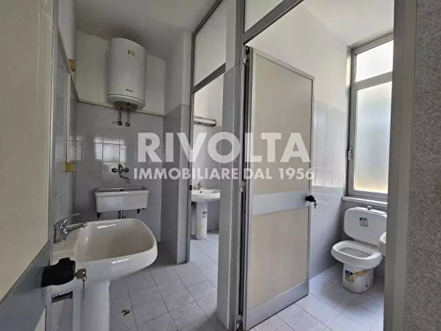 Immagine 18 di Casa indipendente in vendita  in VIA CASALBIANCO a Anzio